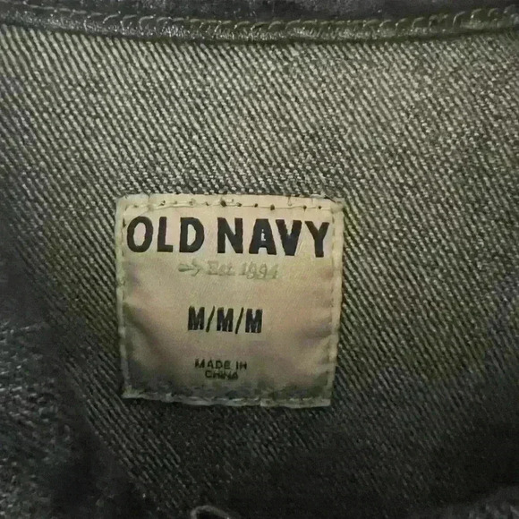 Old Navy denim Trucker dark worn jacket - Picture 6 of 6